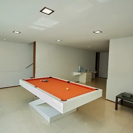 Villa Master
